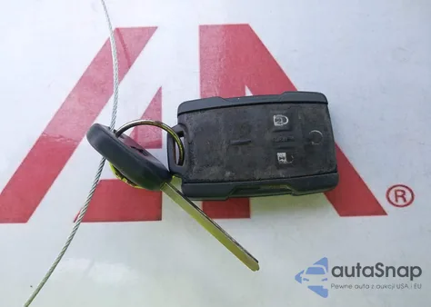 2016 Chevrolet Silverado 1500 1Lt из США, поврежденный, VIN 1GCNCREH0GZ204531